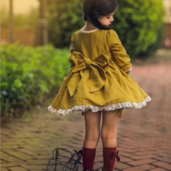 🔴SOLD🔴 [Size6] The Paper Doll Mustard Seed Dress - Picture 2 of 6